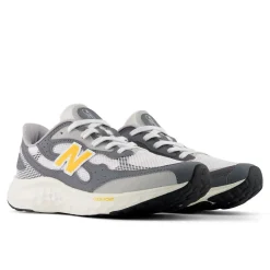 New Balance Arishi Fresh Foam Sneakers Herre