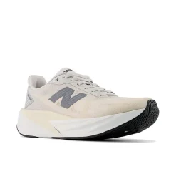 New Balance FuelCell Rebel v5