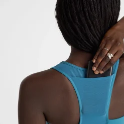 New Balance Sleek Medium Support Pocket Sports BH